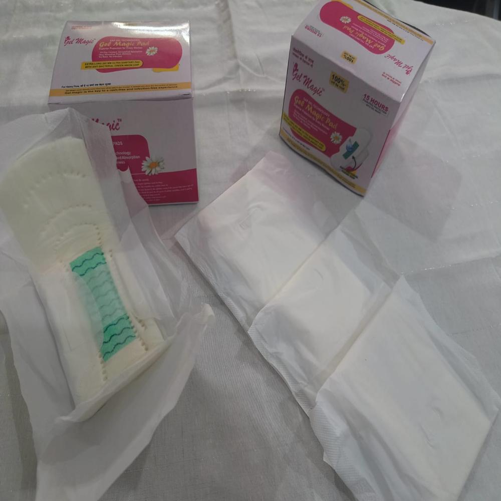 Trifold Sanitary Pad - Age Group: Women