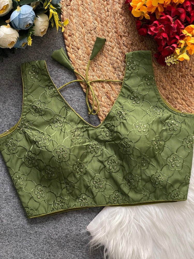 Classic Look Blouse - Color: Multi Color