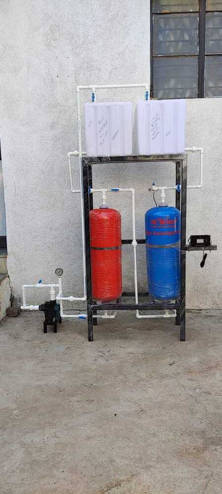 Dm Plant - 250 Ltr/hr Capacity, Electric Drive, 98% Efficiency | Containerized Plug & Play, 1 Db Noise Level, 220 V Power Source