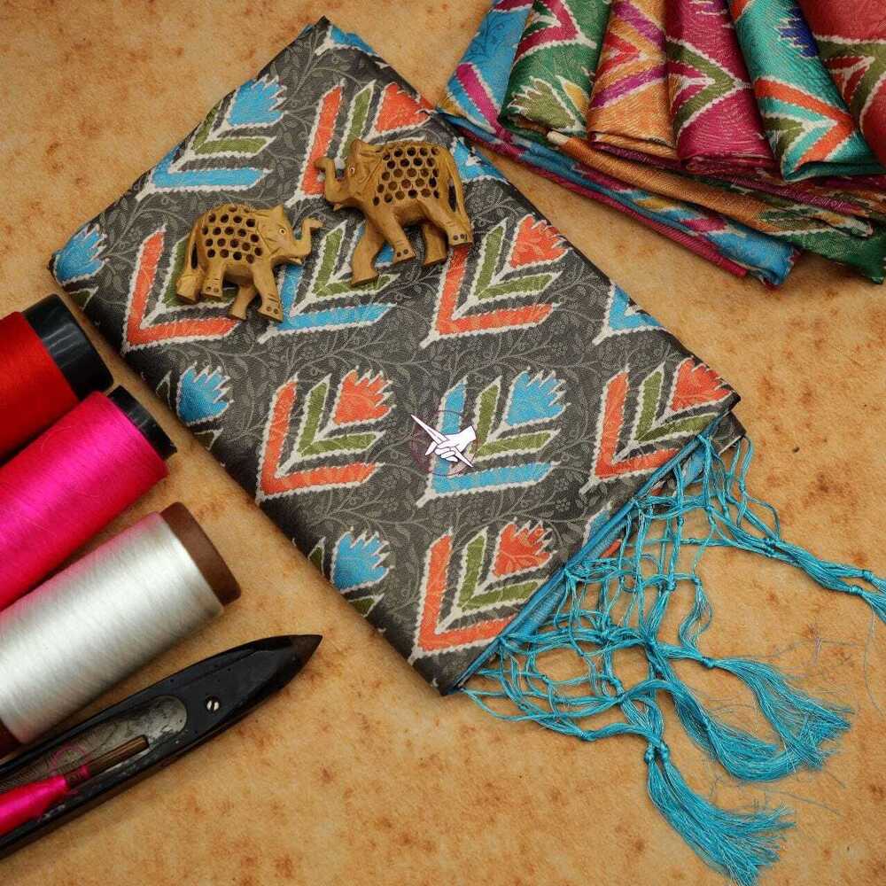 Soft Printed Saree - Bust Size: 44 Inch (In)