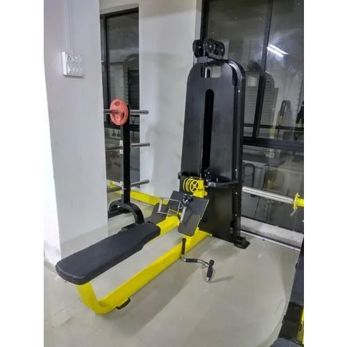 Seated Rowing Machine - Features: Durable