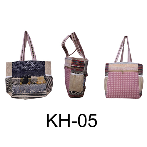 Kh-05 H Emp Shoulder Bag - Color: Multi Colour