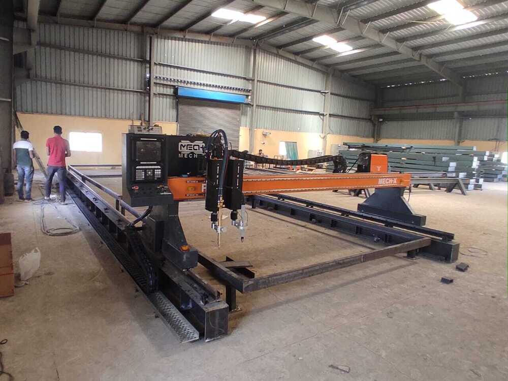 Gantry type CNC Plasma Cutting Machine PG 4000L