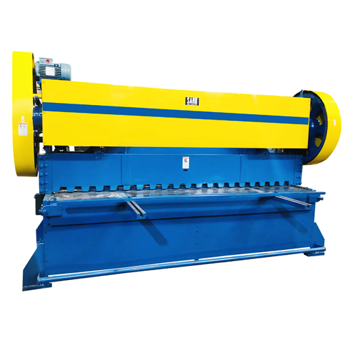 Gulliotione Over Crank Shearing Machine With Mechanical Clutch