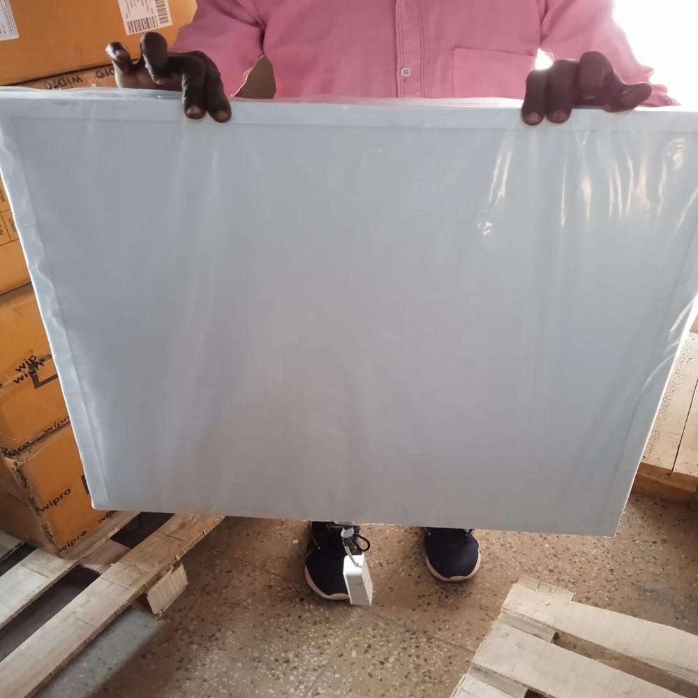 Wipro Kombat 36w 6500k (crco24r036hp65g2) - Square Design 2x2 Panel, Energy Efficient Brightness For Commercial And Industrial Spaces