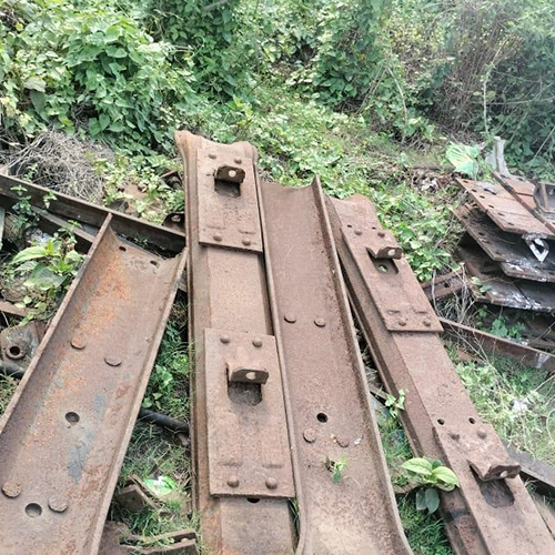 Melting Steel Sleeper Scrap