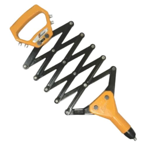 HAND RIVETTER