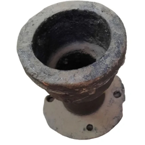Cast Iron Socket Piece - Color: Black