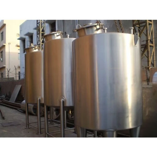 Blending Storage Tank - Capacity: 10000 Ltr