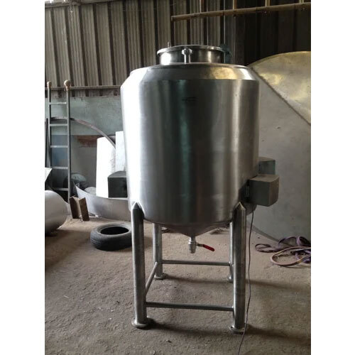 Heat Tracer Tanks - Capacity: 200-8000 Ltr