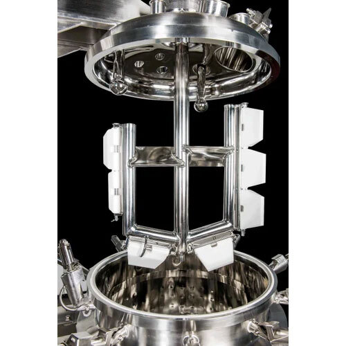 SS Mixing Tanks