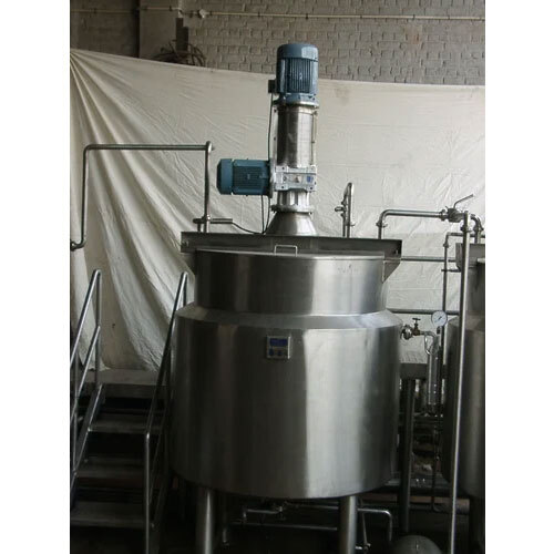 Blending And Mixing Vessel - Capacity: 500-1000 Ltr