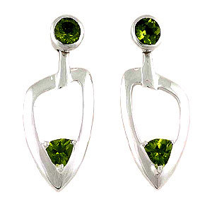 925 Silver Earrings Heart Earrings Peridot Earrings Gender: Women