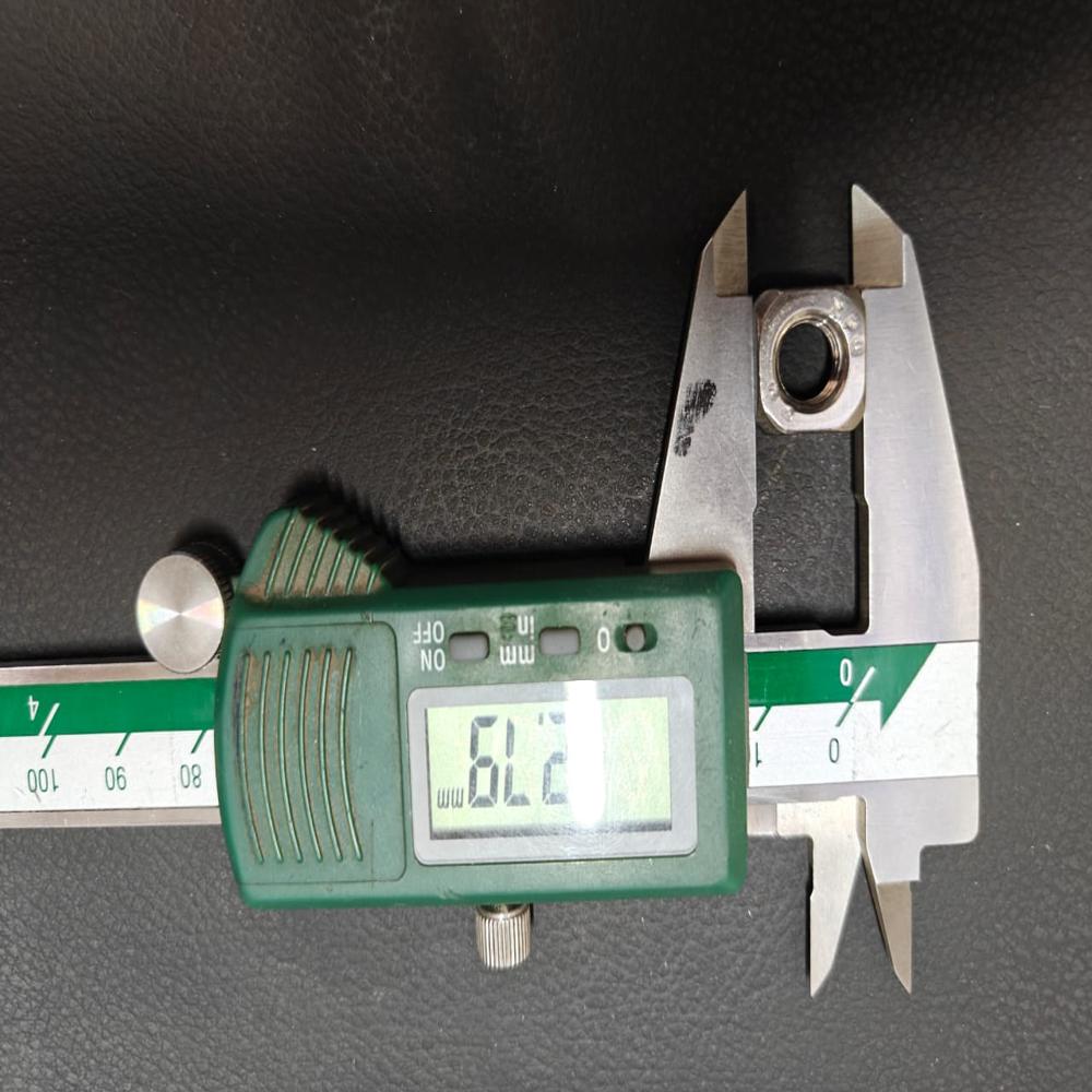 Ss 202 8mm Square Nut - Color: Silver