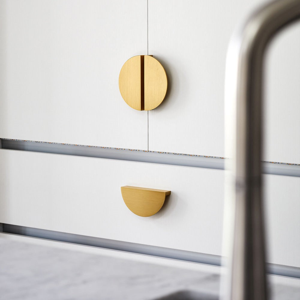 Vega Cabinet Handle | Kitchen Cabinet Handle | Drawer Pull | Wardrobe Handle | Cupboard Handle | Moon Handle | Luxurious Long Handle - Color: Matte Gold