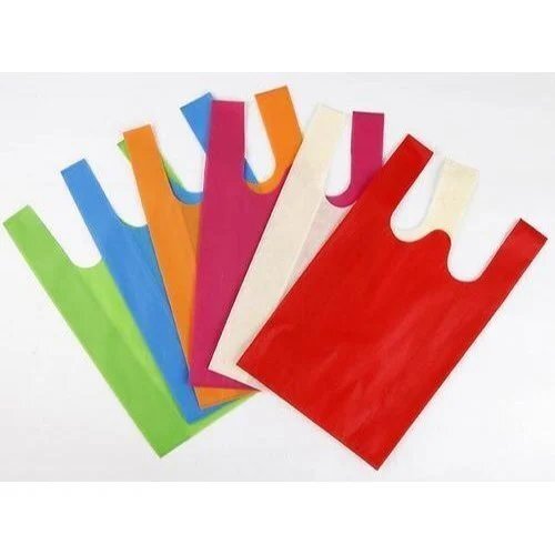 Rbi-b600 Fully Automatic Non Woven T-shirt Bag Making Machine - Color: White And Black