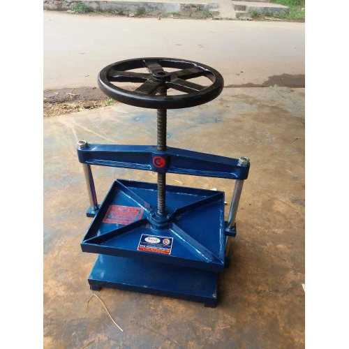 RBI NB-02 Manual Notebook Making Machine