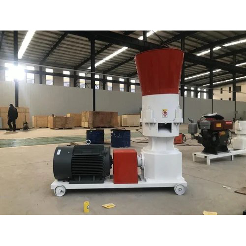 Automatic Cattle Feed Pellet Making Machine - Capacity: 150 Kg/hr Kg/hr