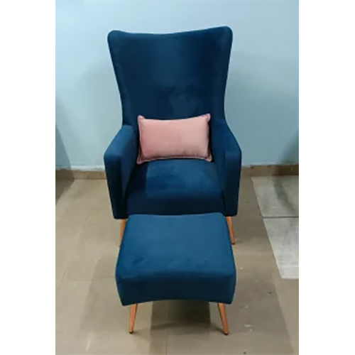 High Back Chair With Footrest - Color: Blue