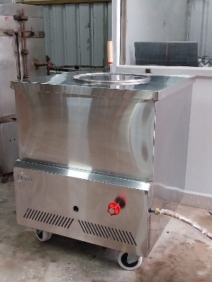 Gas Tandoor - Features: Good Quality