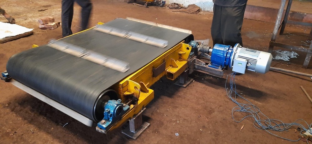 PERMANENT OVERHEAD MAGNETIC SEPARATOR