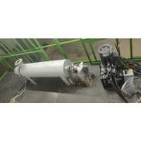 Meltblown Non Woven Fabric Making Machine - Capacity: 400 Kg/day Kg/day
