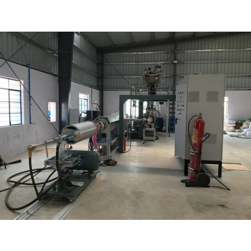 ईपीएस एक्सट्रूज़न मशीन