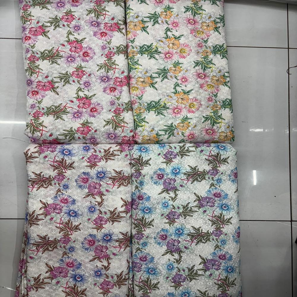 Allover Digital Print - Attributes: Washable