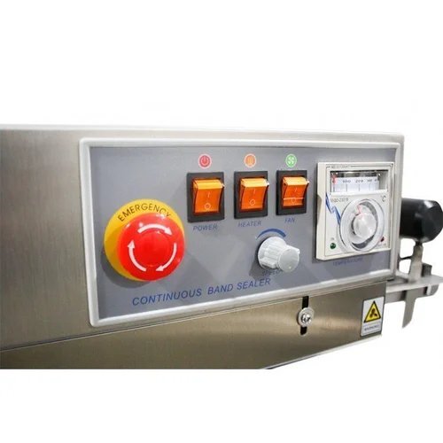 Vertical Band Sealing Machine - Mild Steel, 110-220v, 100-300â°c, 3-5 Kg Load Capacity, 250-500 Pph, Semi-automatic, Industrial Application