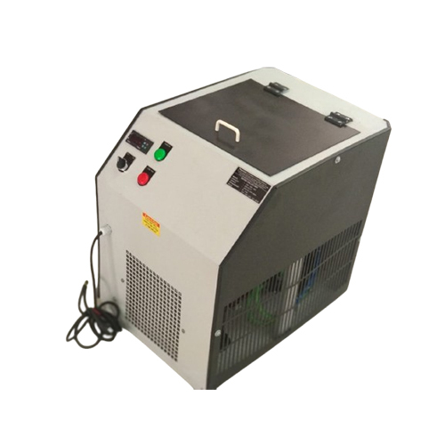 300 Watt Water Chiller - Material: Metal