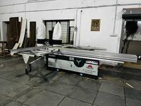 Sliding Table Panel Saw Machine