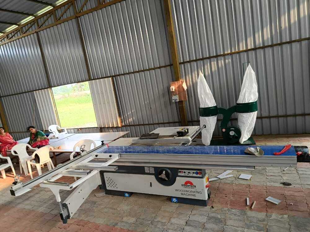 Sliding Table Panel Saw Machine