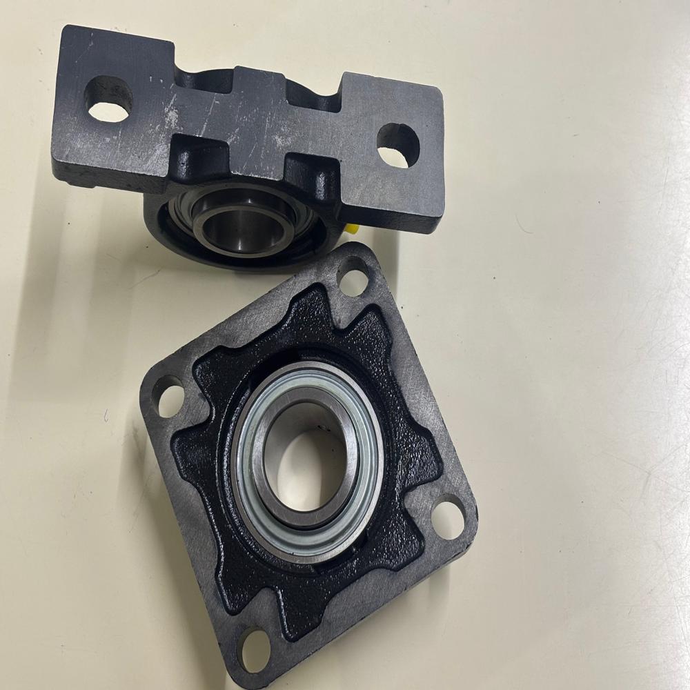 Ucf Pillow Block Bearing - Color: Black
