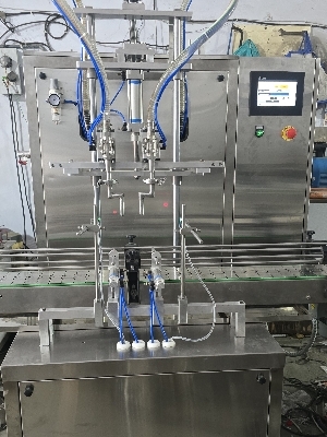 2 Head Automatic Liquid Filling Machine - Color: Silver