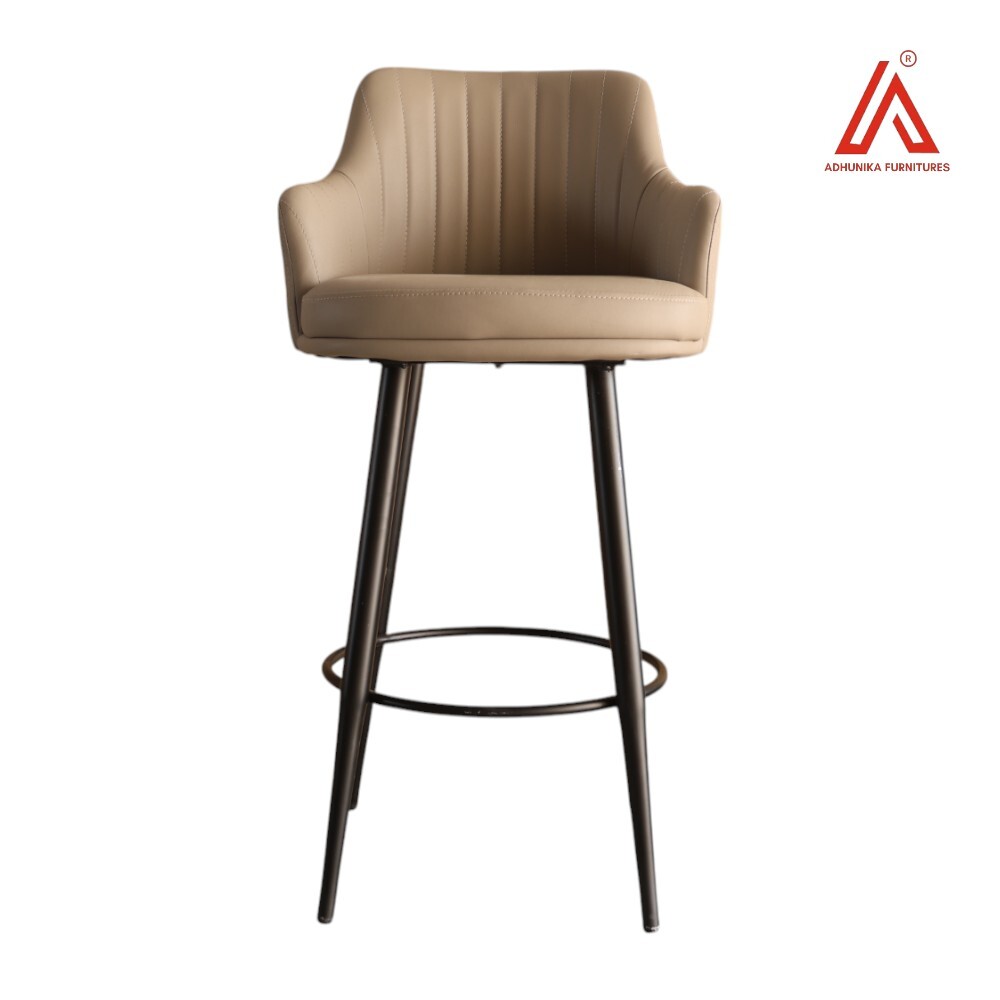 Modern Beige Leatherette Bar Stool with Armrests & Metal Legs  High Chair for Kitchen, Caf, or Bar Counter