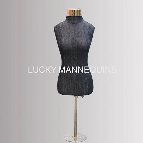Minichya Dummy