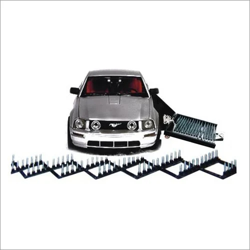 Tyre Killer Spike Barrier - Color: Silver
