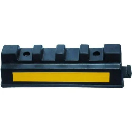 Car Wheel Stopper - Color: Black