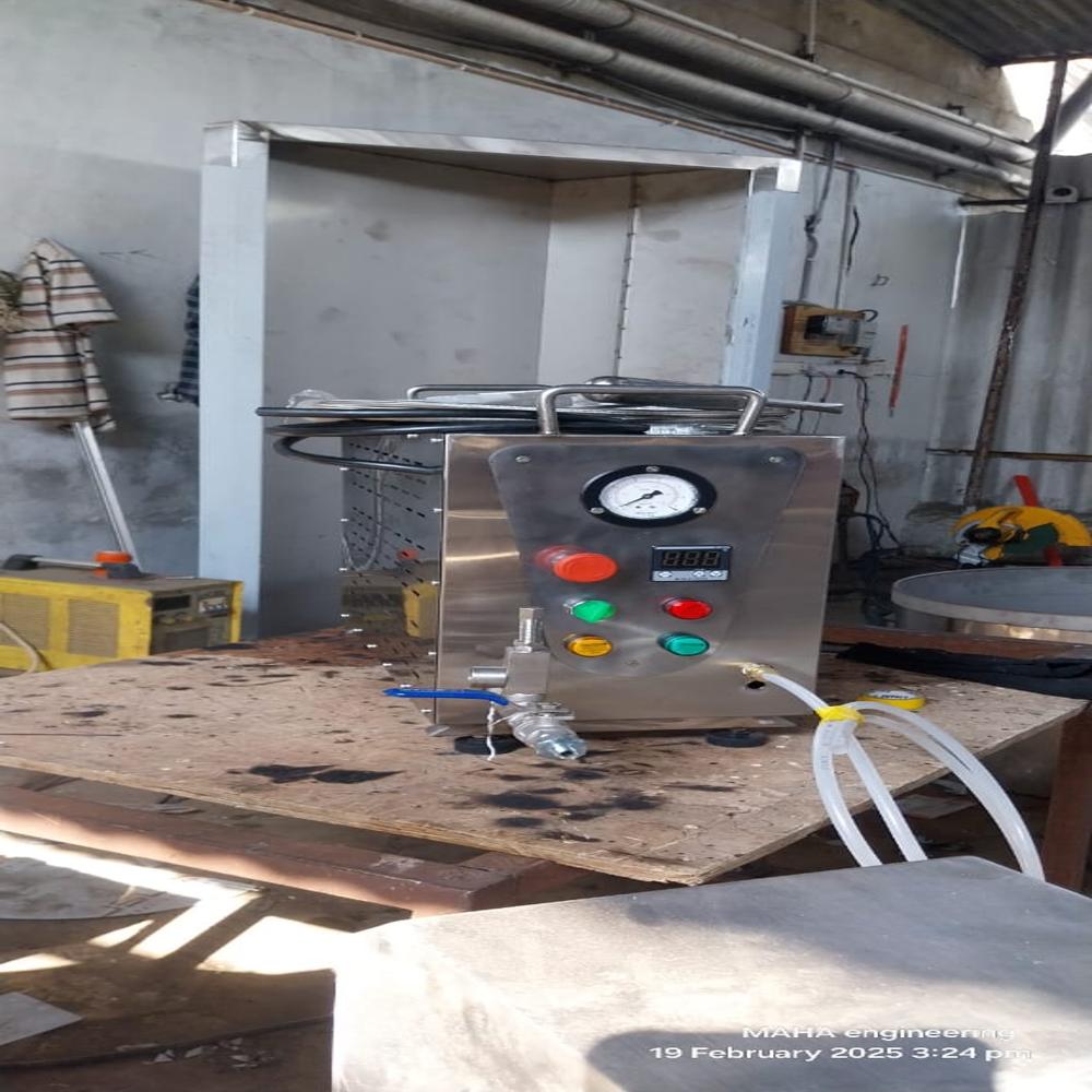 Steam Washing Machine - Automatic Grade: Semi Automatic