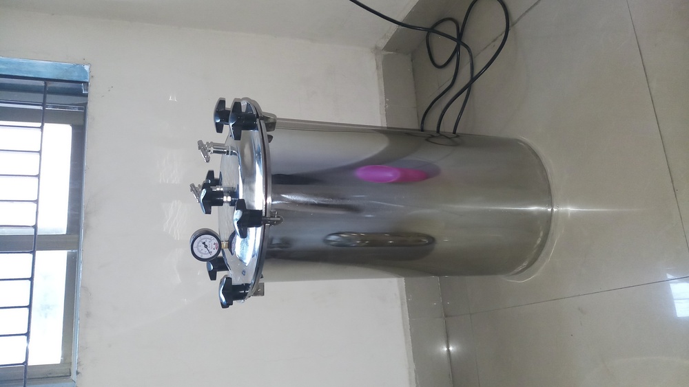 Electric Vertical Autoclave