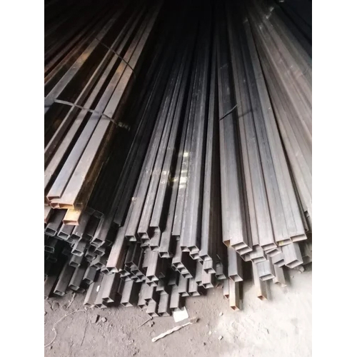 Mild Steel Rectangular Pipe - 1mm Thickness, Galvanized Surface Treatment, Rust-Proof Material Ideal for Medium to Heavy Structural Applications