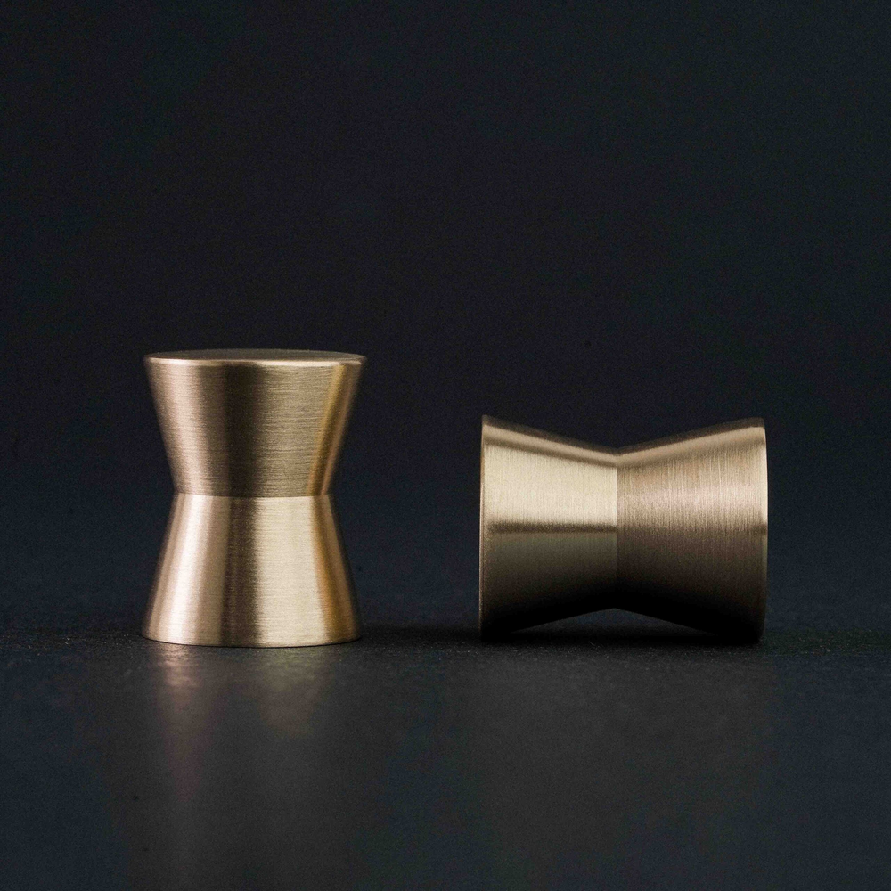 Lyric Knob | Round Knob | Circular Knob | Kitchen Cabinet Knob | Drawer Knob | Dresser Knob | Bathroom Knob | Wardrobe Knob | Tapered Knob