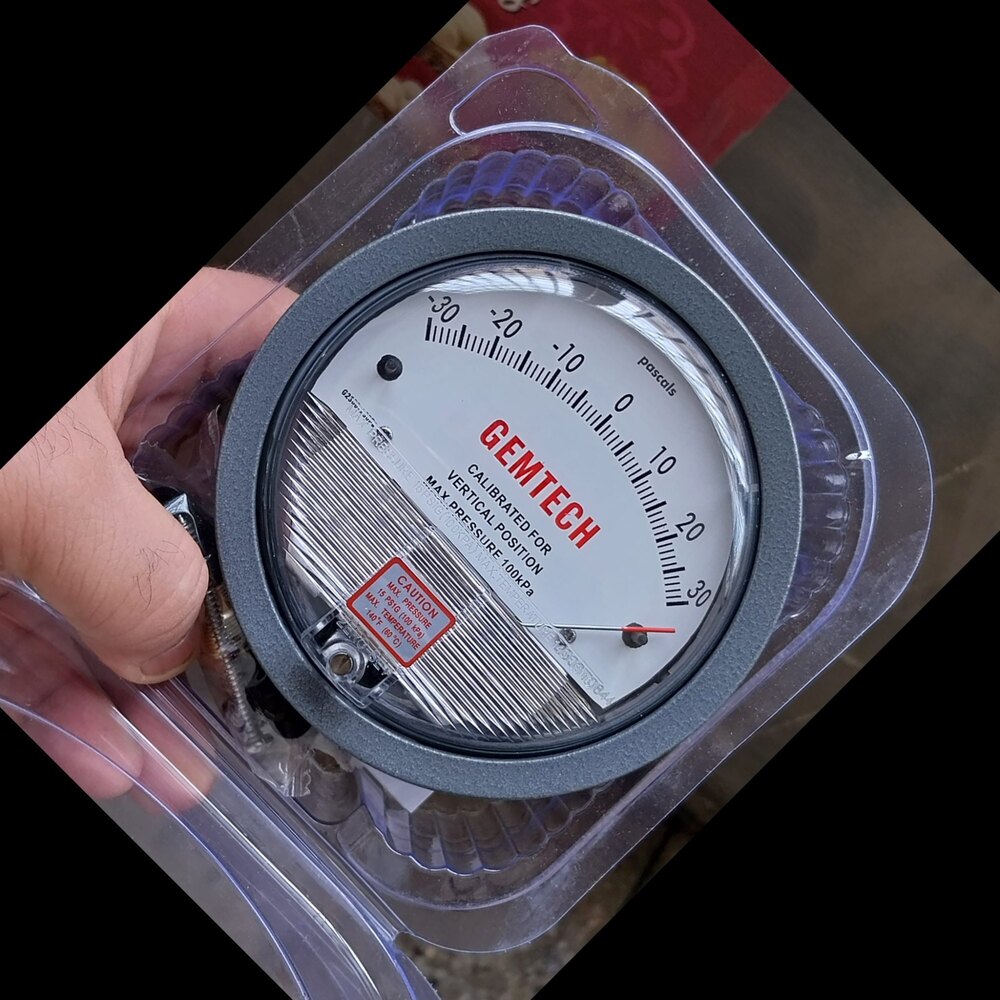 Gemtech Differential Pressure Gauge In Kolhapur Maharashtra