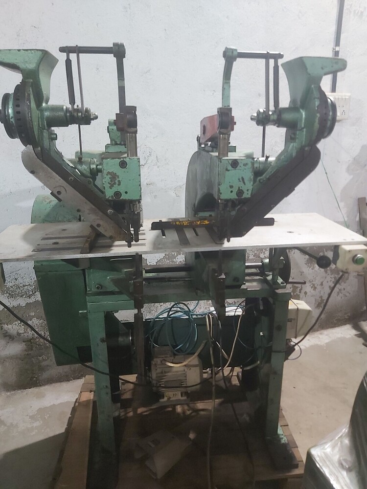 ARNO RIVETTING MACHINE
