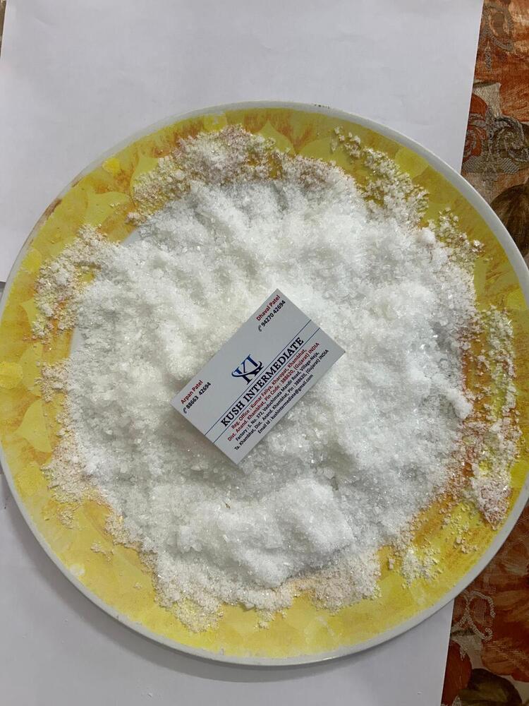 पोटेशियम क्लोराइड क्रिस्टल - कुश इंटरमीडिएट