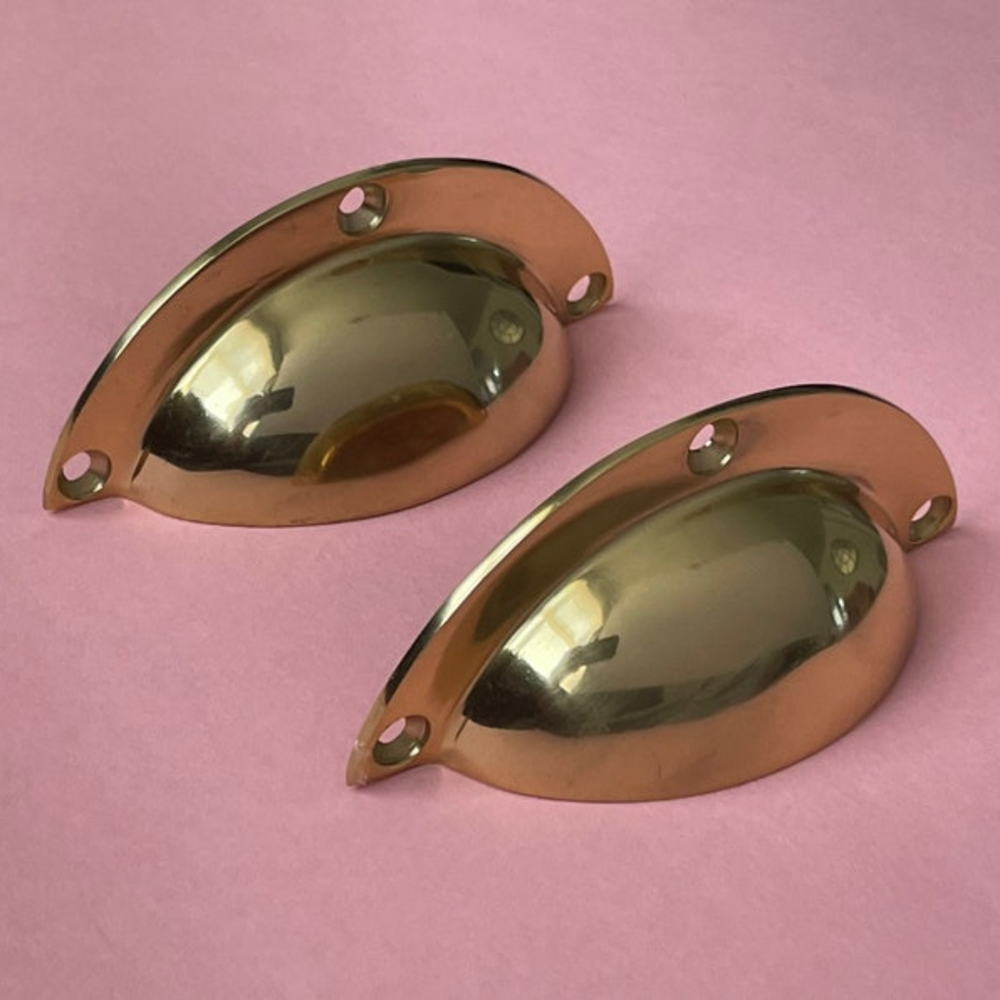 Whisper Brass Lip Pull Handle | Cup Handle | Shell Pull | Kitchen Handle | Replacement Drawer Handle | Cupboard Handle