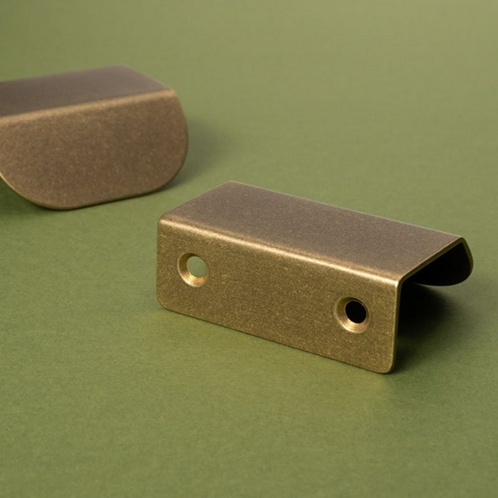 Altair Brass Lip Pull Handle | Kitchen Cabinet Pull | Drawer Edge Pull | Wardrobe Handle | Cupboard Pull