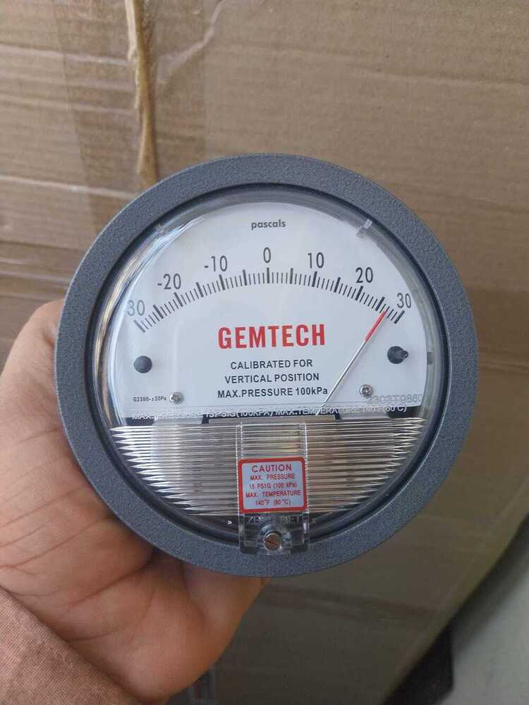 Gemtech Model G2300-10cm Differential Pressure Gauge Range 5-0-5 Cm