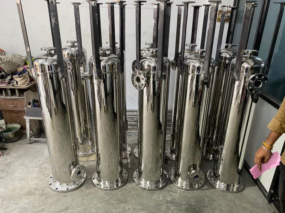 Ss Basket Filter Housing - Color: Silver