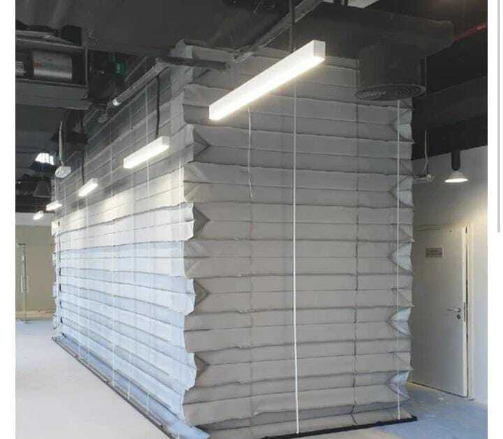 Smoke curtain